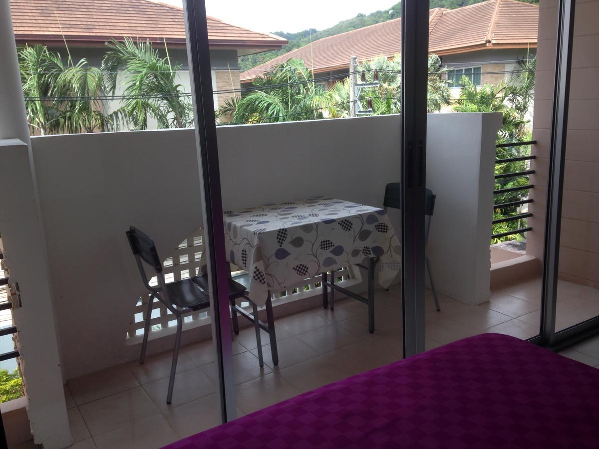 On Street Bed And Breakfast Ban Karon Exterior foto